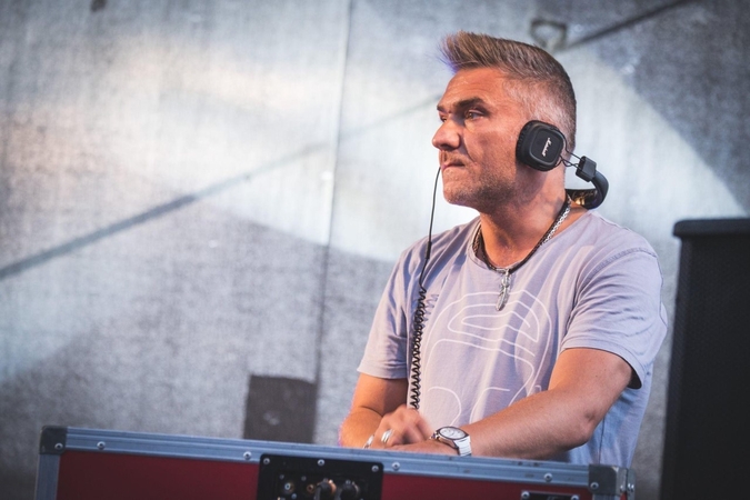 DJ Erichas