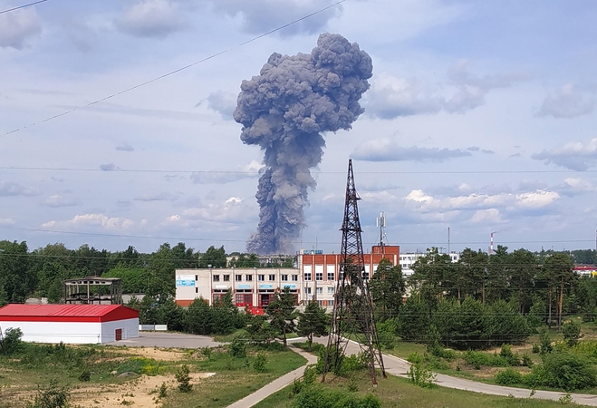 Nukentėjusių per sprogimus Rusijos sprogmenų gamykloje padaugėjo iki beveik 120