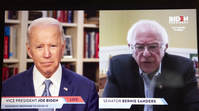 Iš JAV prezidento rinkimų kampanijos pasitraukęs B. Sandersas parėmė J. Bideną