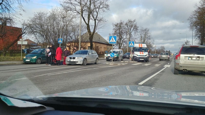 Skaudi nelaimė Aleksote: BMW pėsčiųjų perėjoje partrenkė nepilnametį