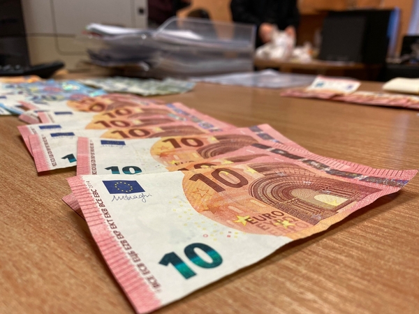 Populiaraus Palangos restorano savininkai slėpė pajamas, o algas mokėjo vokeliuose