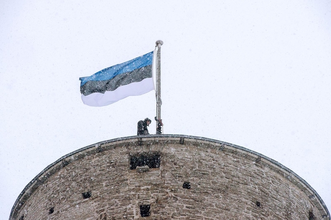 Talino meras žlugus balsavimui dėl nepasitikėjimo lieka poste