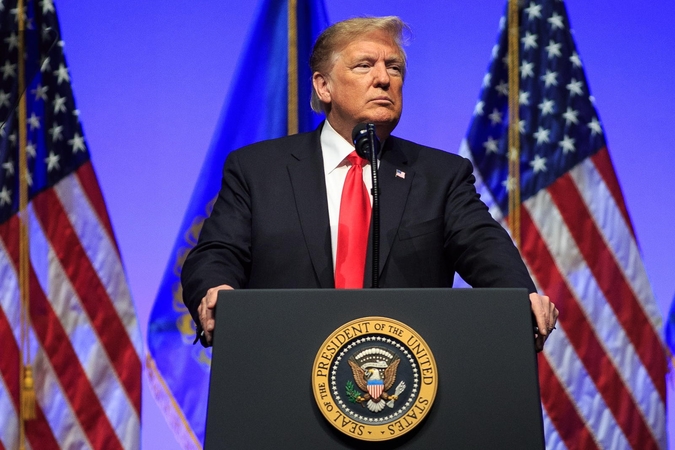 Čekoslovakijos specialiosios tarnybos keliolika metų šnipinėjo D. Trumpą