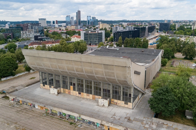 Vilniaus politikai ragina Vyriausybę nestabdyti Sporto rūmų rekonstrukcijos projekto