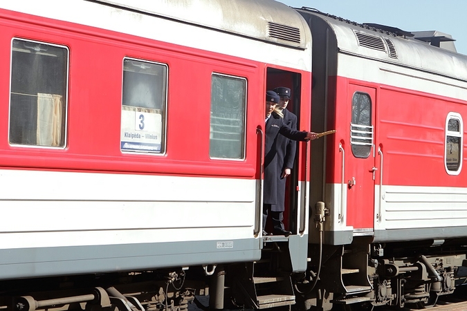 Aktualu keliaujantiems: keičiami traukinių tvarkaraščiai