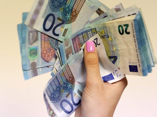 Savarankiškai dirbantieji laikinai atleisti nuo PSD