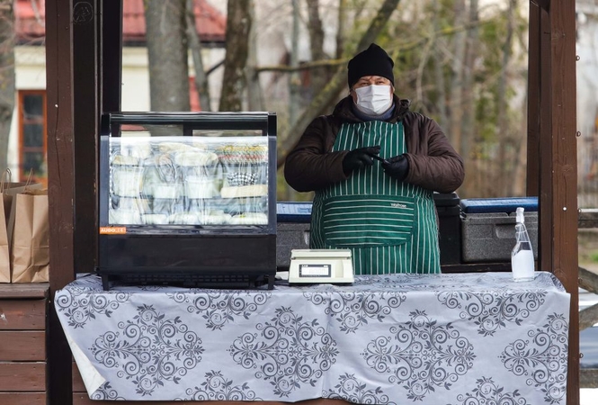 Apklausa: parama verslui ir žmonėms per antrąjį karantiną turi būti tikslingesnė