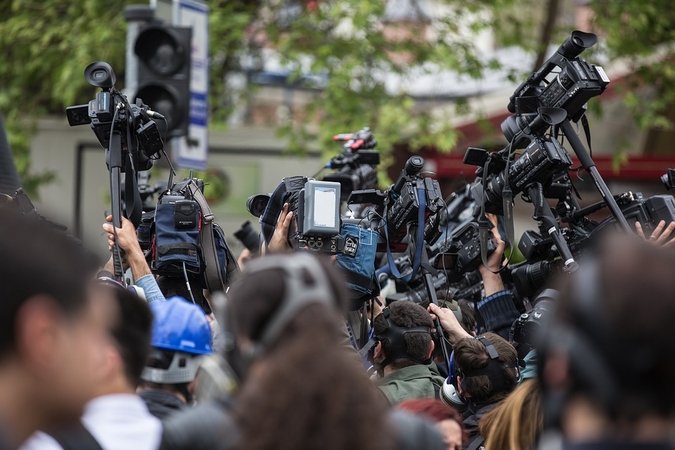 Europos žiniasklaida ragina ES kovoti su dezinformacija internete