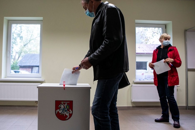 Seimo frakcijų seniūnai susitiko aptarti tiesioginius merų rinkimus: sieks pakeisti Konstituciją