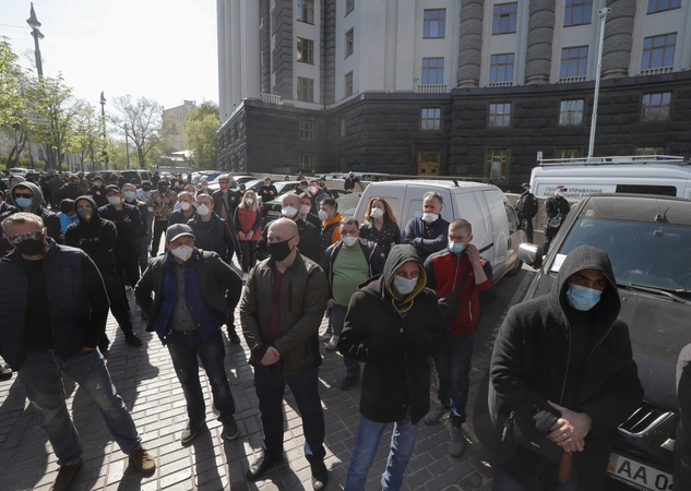 Ukrainos sostinėje smulkiojo verslo savininkai surengė protestą