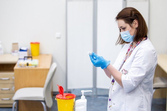 Praėjusią parą nuo COVID-19 paskiepyta beveik 500 žmonių
