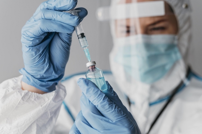 Vokietija tikisi birželį pradėti skiepyti nuo COVID-19 visus suaugusiuosius