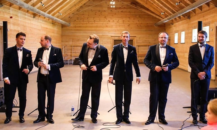 Meilės prisipažinimas a capella ritmu