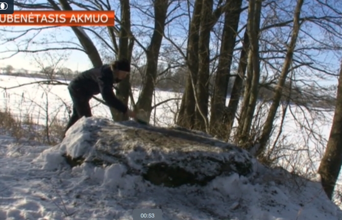 Dubenėtasis akmuo lankytojus kviečia tik žiemą