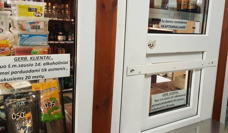 Kaip Kaune laikomasi alkoholio kontrolės įstatymo pakeitimų?