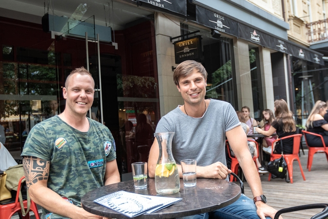 Svarbiausia: "Grill London" restoranų tinklo bendraturčiai Andrius Bakanas ir Andrius Lavrinavičius įsitikino: jei nenuleisi kokybės kartelės, sėkmė nenusigręš.