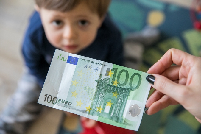 Pajamų mokesčio už praeitus metus susigrąžinsime mažiau 
