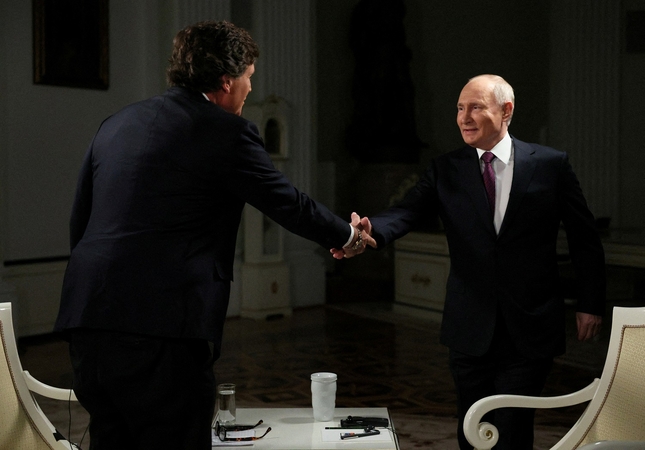 Paviešintas T. Carlsono interviu su V. Putinu: siunčia žinutę Vakarams