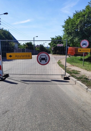 Kauniečiai apie uždarytą Chemijos gatvės atkarpą: važinėsime labirintais