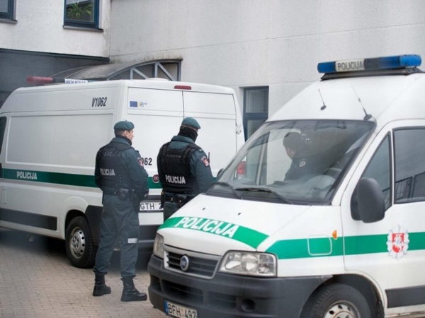 Iš teismo Raseiniuose pasišalino sulaikytasis, tačiau laisve jis pasidžiaugė tik pusvalandį