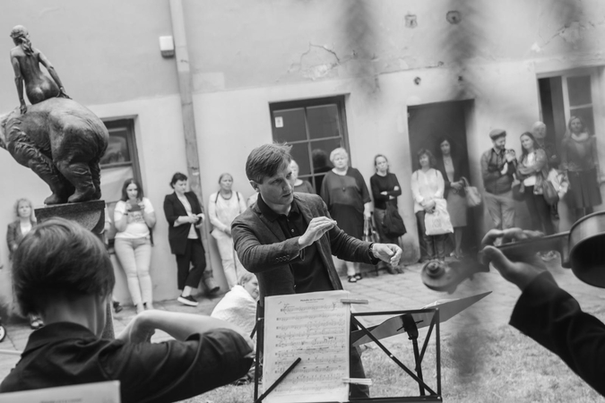 Kviečia į Šv. Kristoforo kamerinio orkestro repeticiją