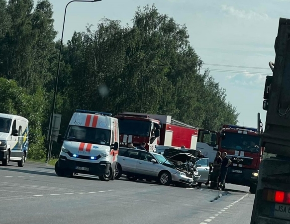 Ateities plente susidūrė „Audi“ ir „Ford“