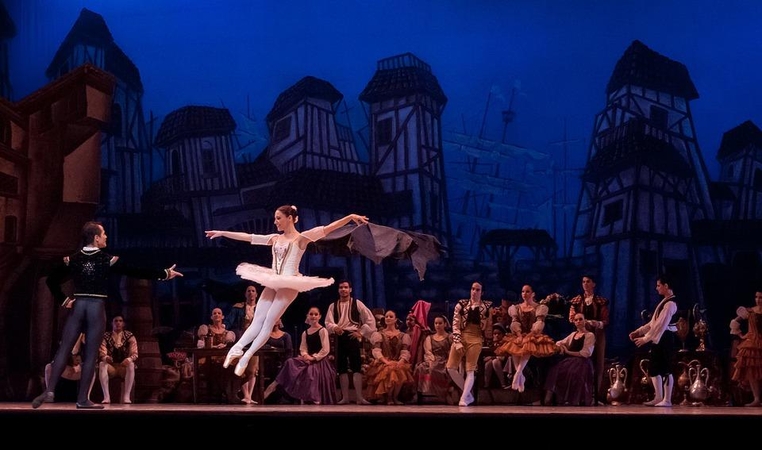 Teatro savaitę į spektaklį – perpus pigiau