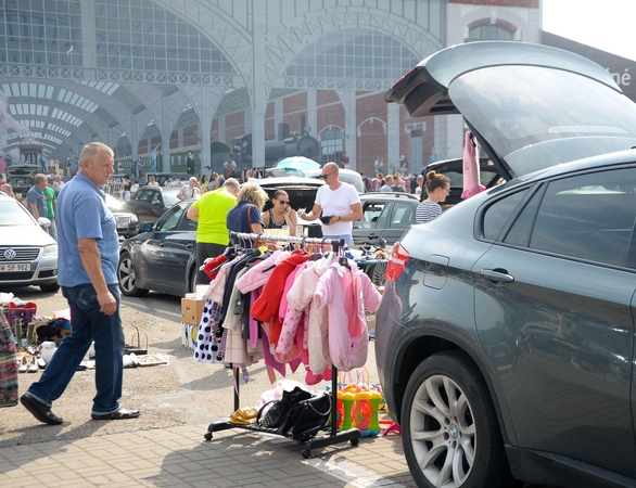 „Bagažinių turgui“ – daugiau erdvės, o prekiauti bus galima nemokamai