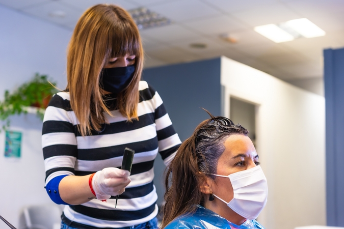 Premjerė įvardijo, kada grožio salonams būtų taikomas ploto reikalavimas