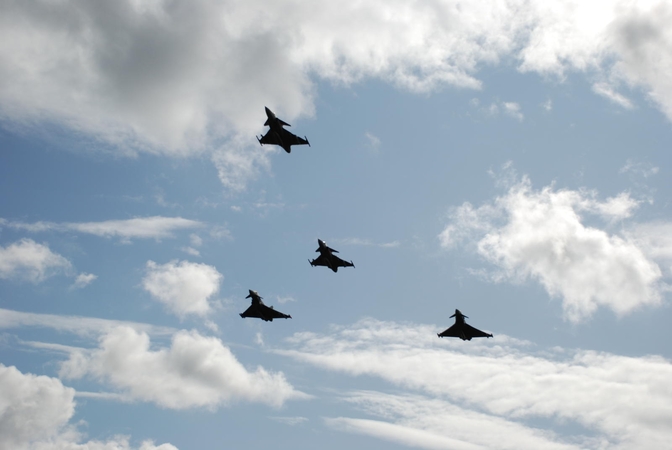 NATO susitikime Rusija kels Baltijos oro erdvės saugumo klausimą