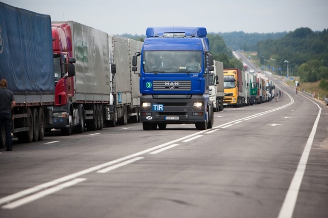 Ekspertas: Lietuvos vežėjams iššūkiai dėl karo Ukrainoje dar tik prasideda