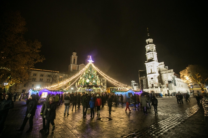 Kaunas pradeda ruoštis Kalėdoms