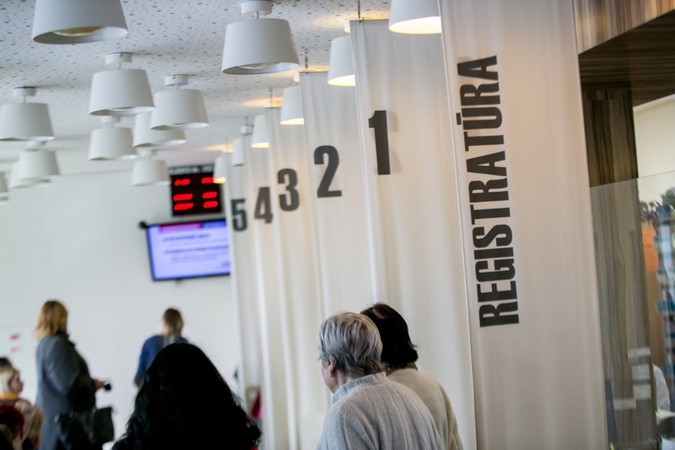 Siekiant sumažinti srautus į ligonines, ilgąjį savaitgalį veiks dalis poliklinikų