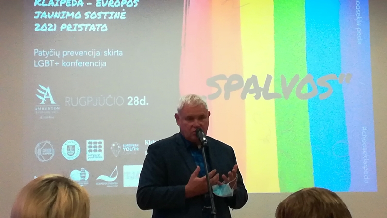 V. Grubliauskas pasveikino LGBT konferencijos dalyvius: turime gerbti vienas kito pažiūras