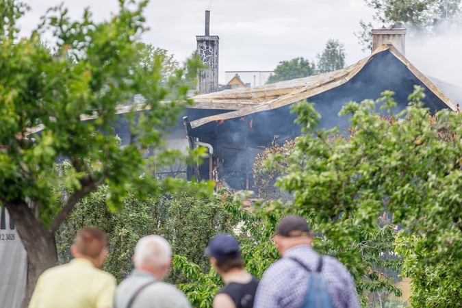 Gyvenamojo namo gaisras dūmuose paskandino visą Vilijampolę 