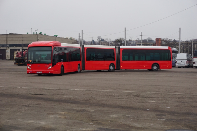 „Kauno autobusai“ žada dar dešimtadaliu mažinti viešojo transporto reisus mieste