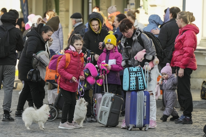 Paramedikas Ukrainon išvyko parsivežti nuo karo bėgančių vaikų ir mamų