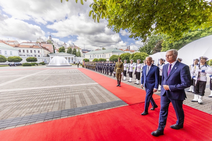 Svarba: sprendimai dėl rytinio NATO flango saugumo stiprinimo ir dėl Ukrainos – šie klausimai galėtų padaryti Vilniaus susitikimą istorinį.