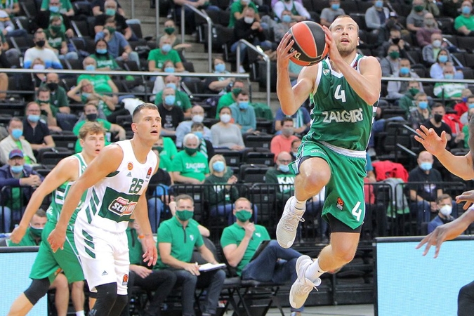 Pergalingai sirgaliams prisistatęs „Žalgiris“ – draugiško turnyro finale