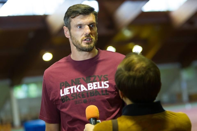 Nesenstantis K. Lavrinovičius – LKL mėnesio žaidėjas