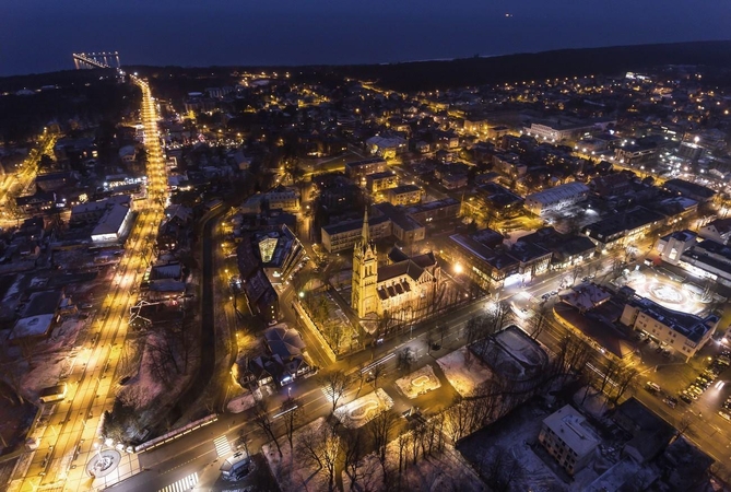 Kalėdų laukianti Palanga išskirtinai spindės bei kvepės meduoliais