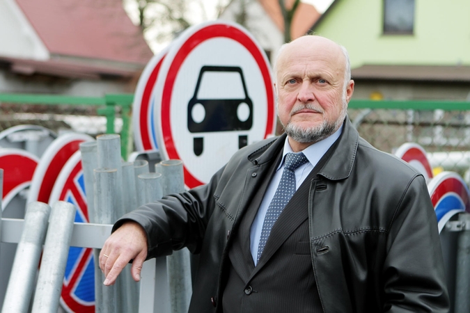 Šią savaitę bus pradėta ieškoti pamainos buvusiam bendrovės "Gatvių apšvietimas" generaliniam direktoriui A.Laurinavičiui.