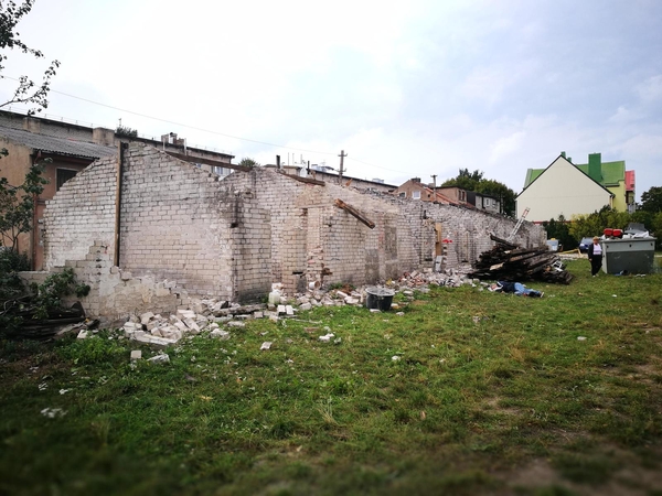Darbai: Klaipėdoje šalinami avarinės būklės pastatai.