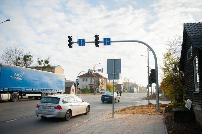 Nauji šviesoforai: padeda ar trukdo?