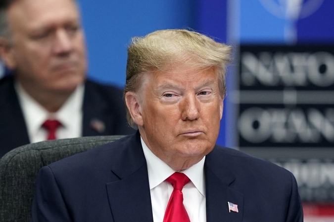 Trumpas: Rusija turi kortas derybose dėl Ukrainos