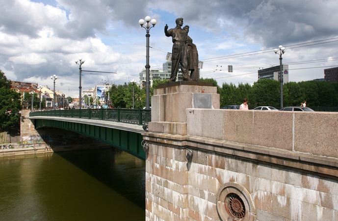 Laisvės dieną ant Žaliojo tilto bus atidengta atminimo lenta