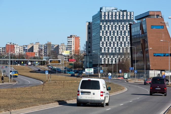 Keičiamas eismas Vakarinio aplinkkelio, Sidaronių ir Šešuolių gatvėse