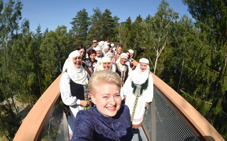 Iš Anykščių – smagi prezidentės asmenukė