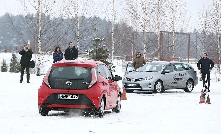 Kauniečiams – proga išbandyti vairavimą ant ledo