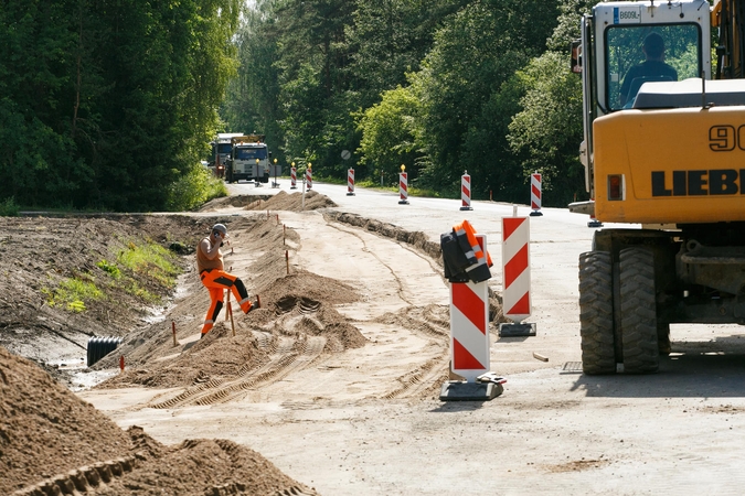 Kelininkų atlyginimai sukėlė įtarimų